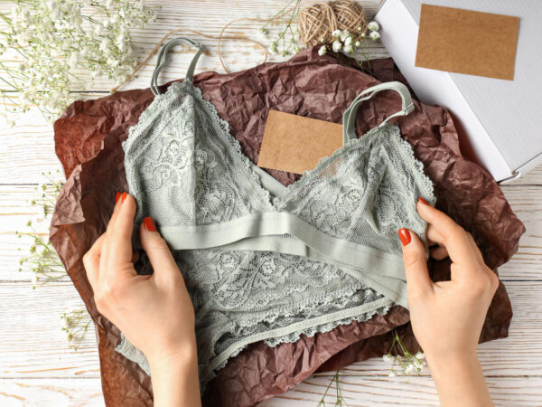 Saiba qual é melhor tecido de lingerie e como preservá-lo