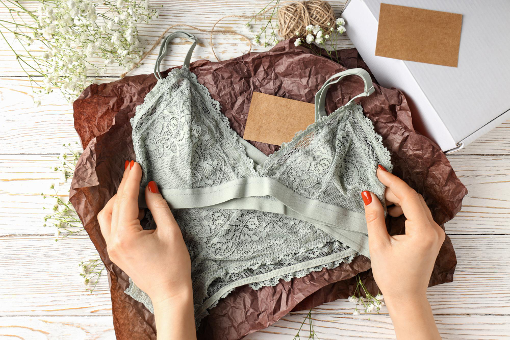 Saiba qual é melhor tecido de lingerie e como preservá-lo