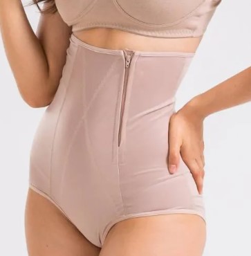 Quanto tempo depois do parto eu já posso usar uma cinta abdominal? A Galé Lingerie responde